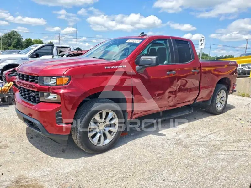 2020 Chevrolet Silverado photo