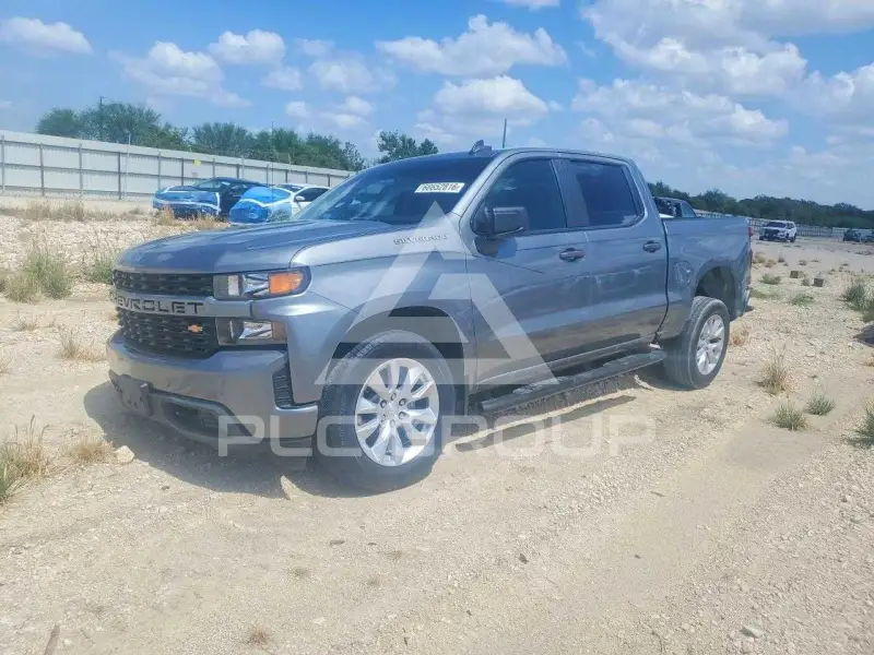 2020 Chevrolet Silverado photo