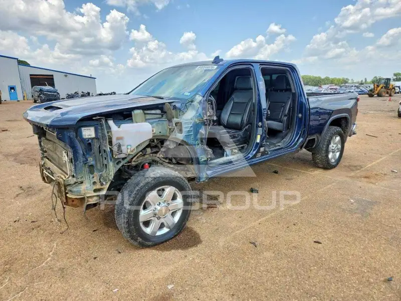 2020 Chevrolet Silverado photo