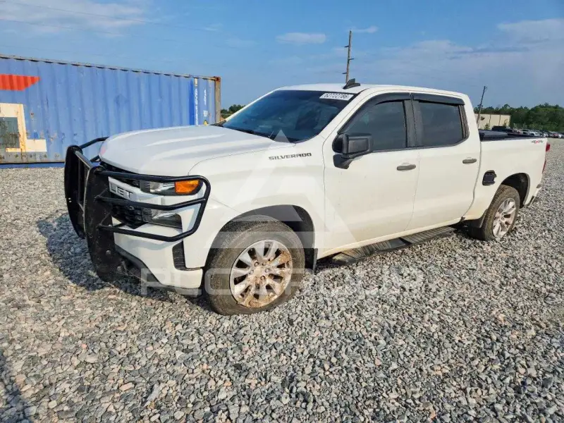 2020 Chevrolet Silverado фото