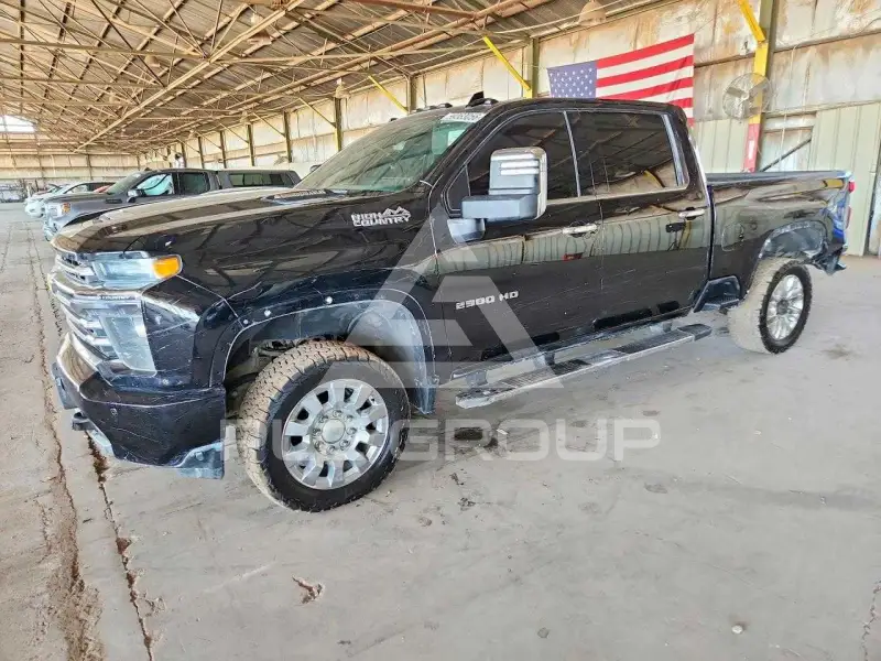 2020 Chevrolet Silverado photo