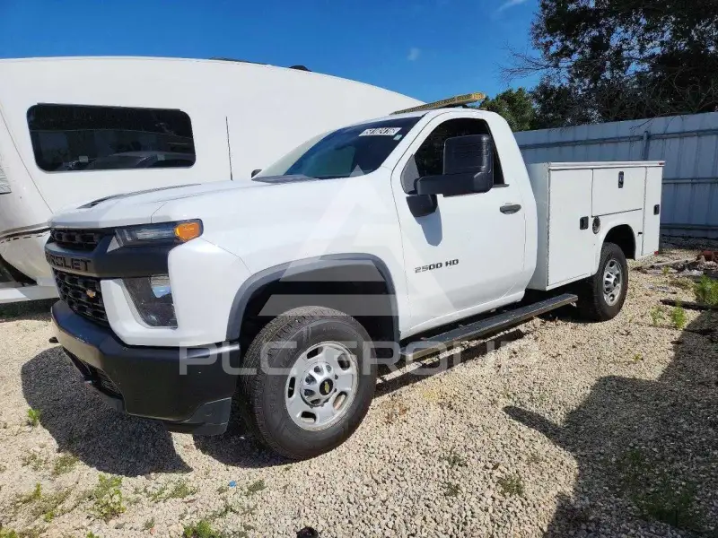 2020 Chevrolet Silverado фото