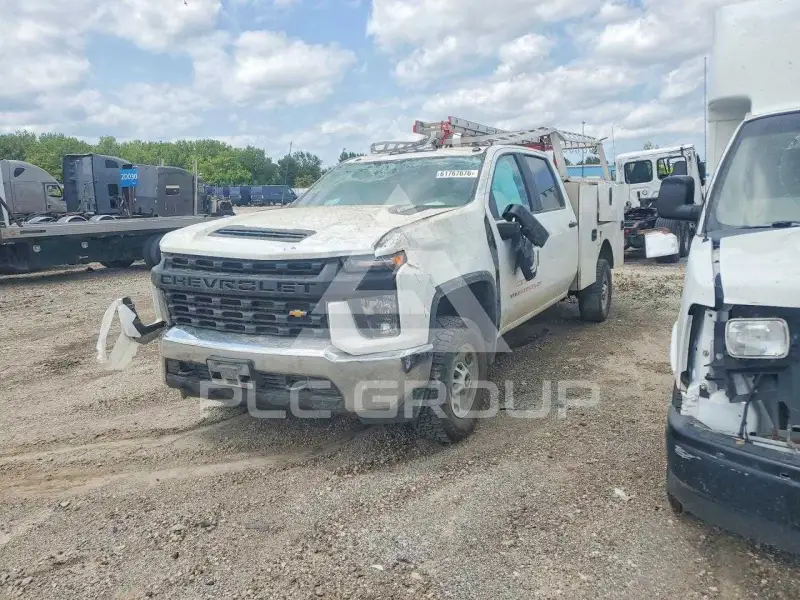 2020 Chevrolet Silverado photo