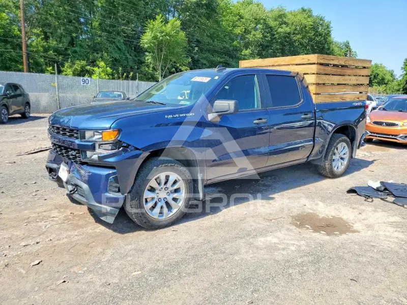 2020 Chevrolet Silverado photo