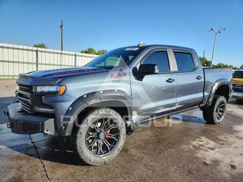 2020 Chevrolet Silverado фото