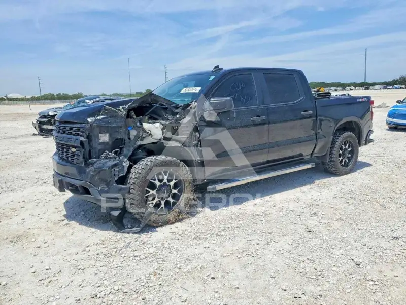 2020 Chevrolet Silverado фото