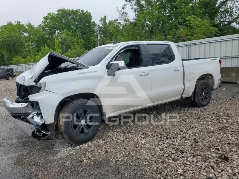 2020 Chevrolet Silverado photo