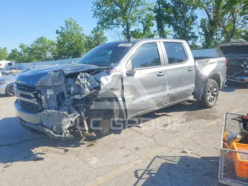 2020 Chevrolet Silverado photo