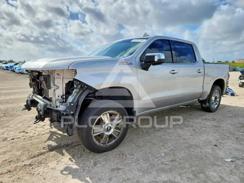 2020 Chevrolet Silverado photo