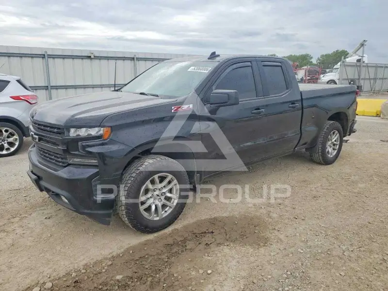 2020 Chevrolet Silverado photo