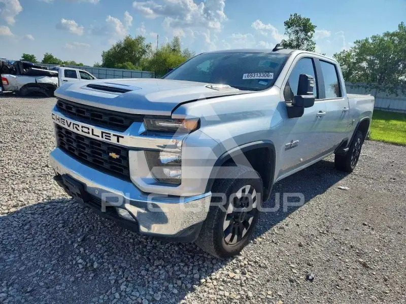 2020 Chevrolet Silverado фото