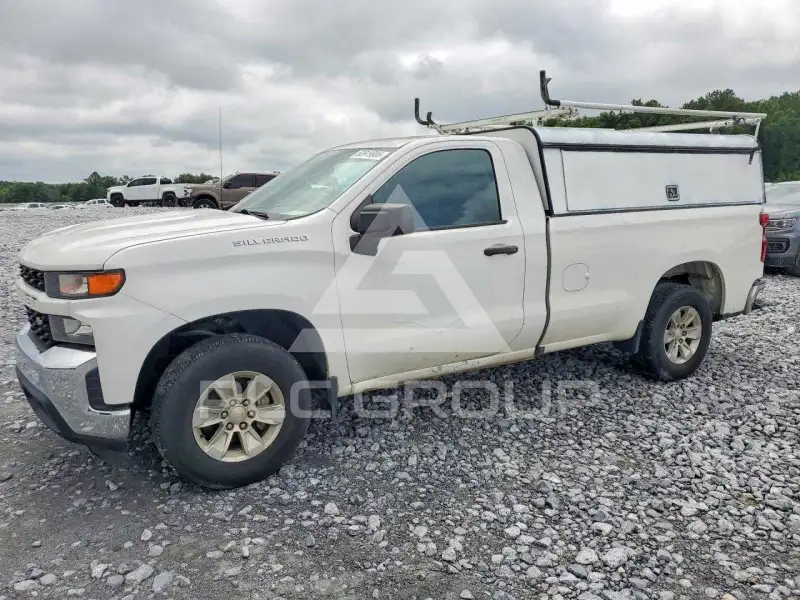 2020 Chevrolet Silverado photo