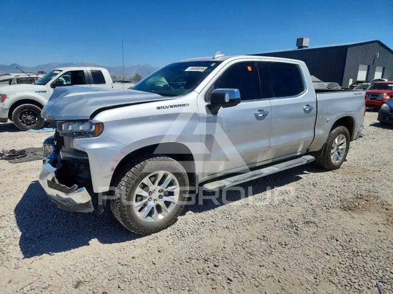 2020 Chevrolet Silverado photo