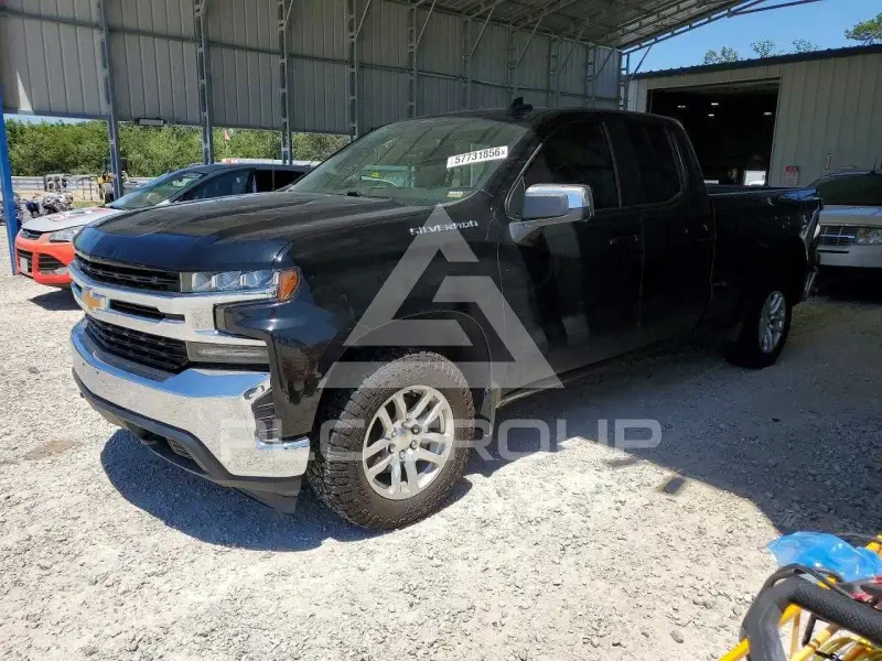 2020 Chevrolet Silverado photo