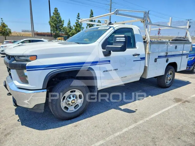 2020 Chevrolet Silverado фото