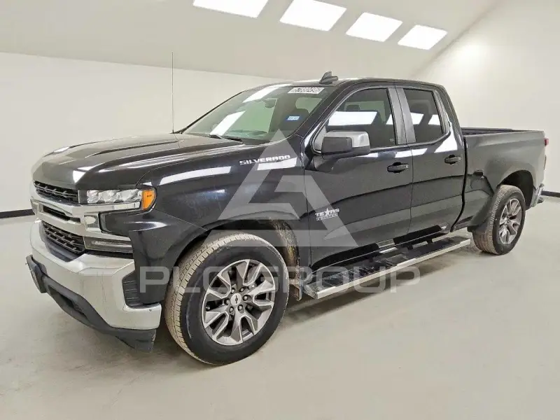 2020 Chevrolet Silverado photo