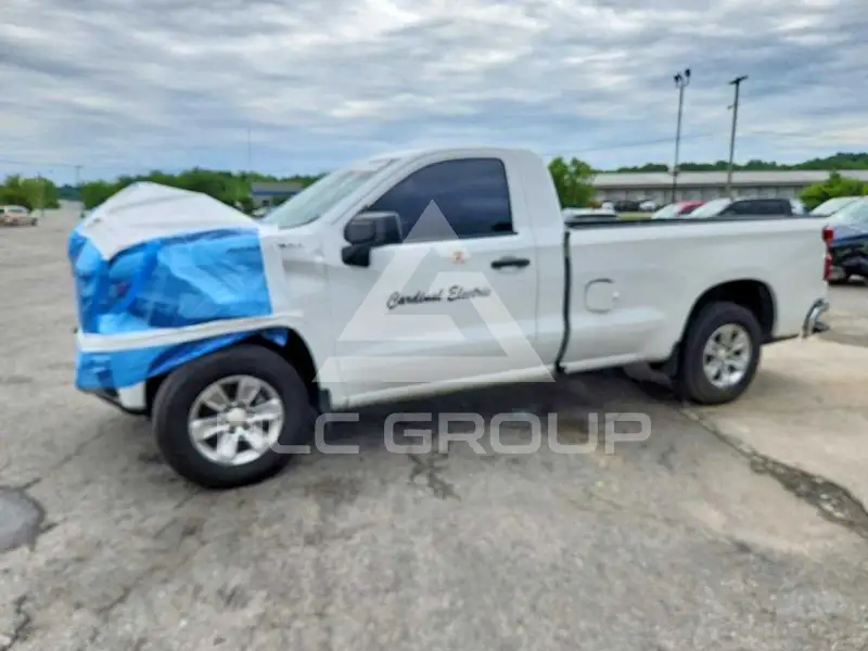 2020 Chevrolet Silverado photo