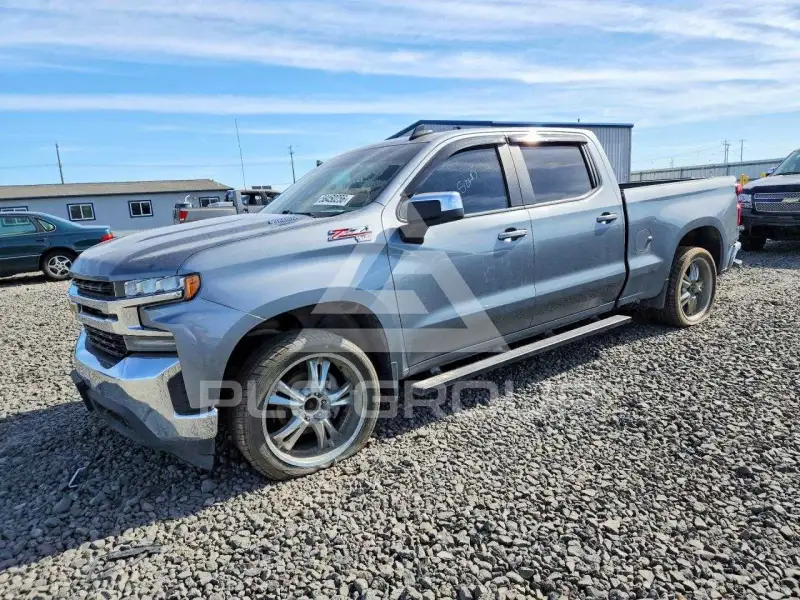 2020 Chevrolet Silverado photo