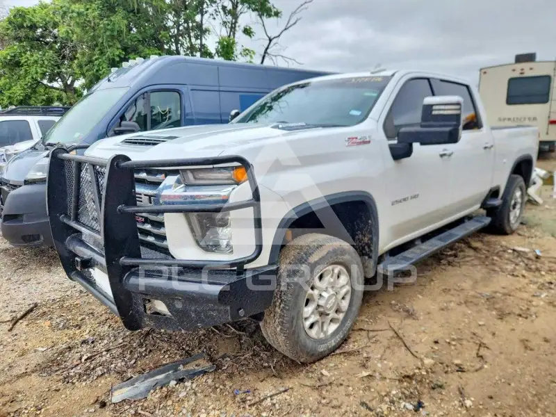 2020 Chevrolet Silverado фото
