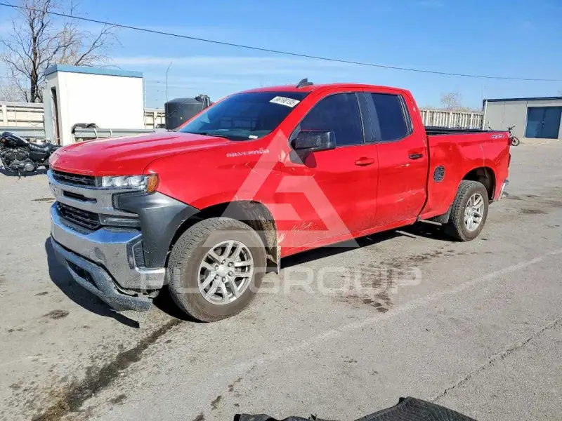 2020 Chevrolet Silverado photo