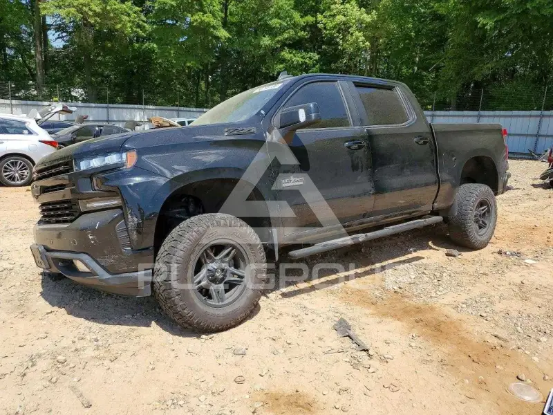 2020 Chevrolet Silverado photo