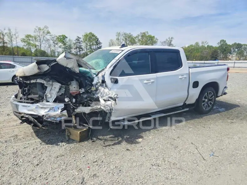 2020 Chevrolet Silverado фото