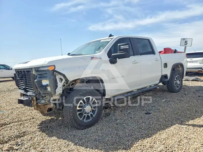 2020 Chevrolet Silverado фото