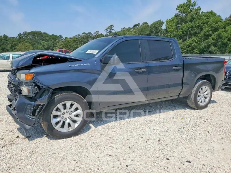 2020 Chevrolet Silverado photo