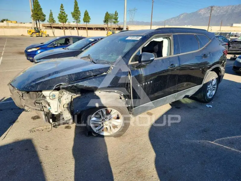 2020 Chevrolet Blazer photo