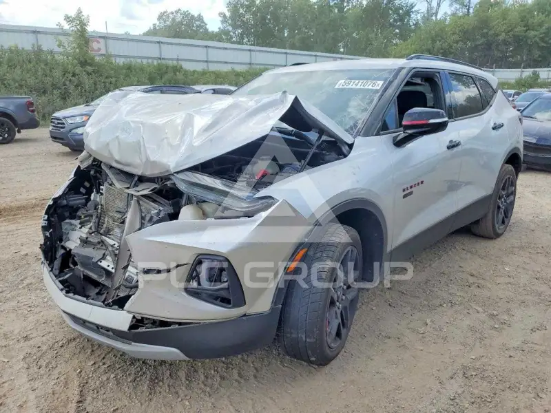 2020 Chevrolet Blazer photo