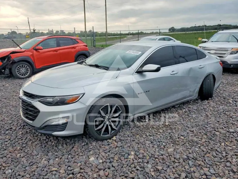 2020 Chevrolet Malibu photo