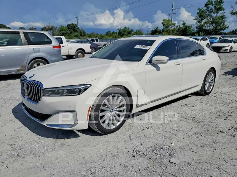 2020 BMW 740 фото