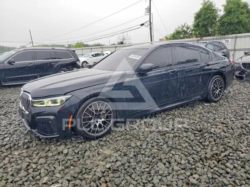 2020 BMW 740 photo