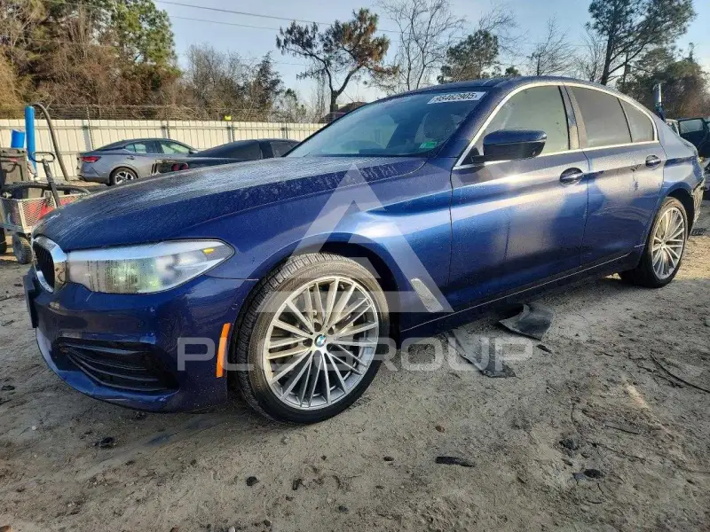 2020 BMW 530 фото