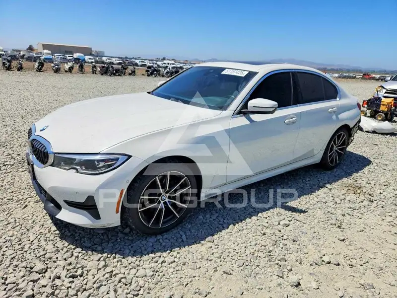 2020 BMW 330 фото