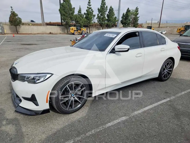 2020 BMW 330 фото