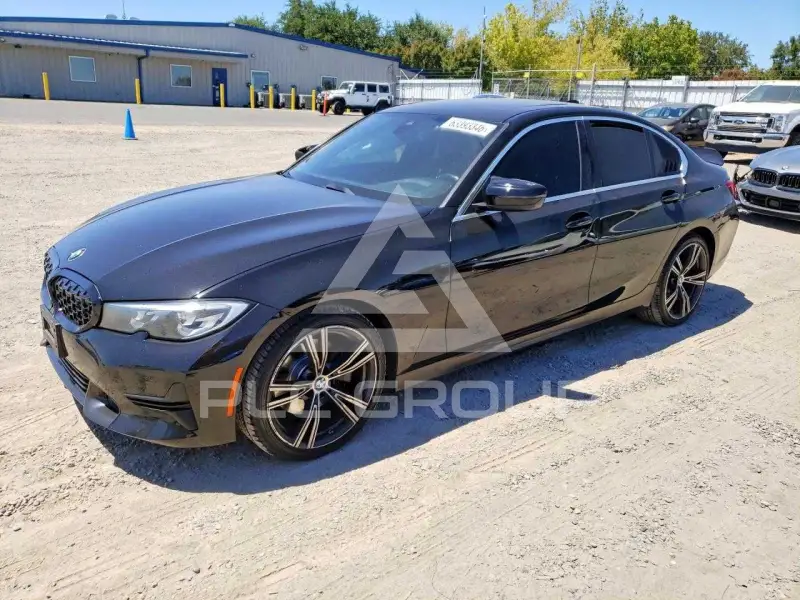 2020 BMW 330 фото