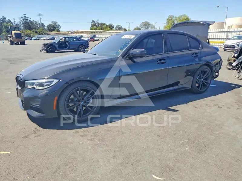 2020 BMW 330 фото