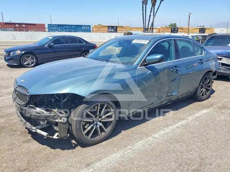 2020 BMW 330 фото
