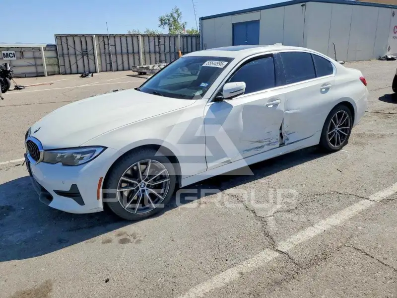 2020 BMW 330 фото
