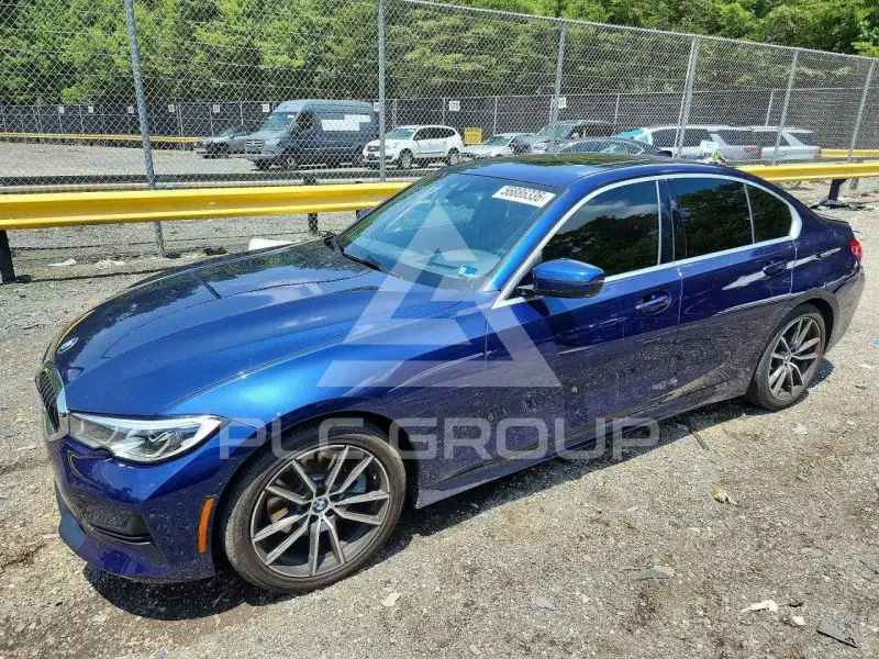 2020 BMW 330 photo