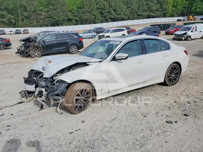 2020 BMW 330 фото