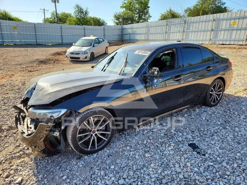 2020 BMW 330 фото