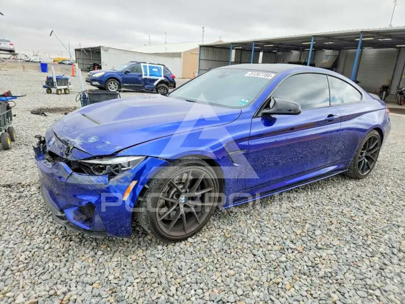 2020 BMW M4 фото