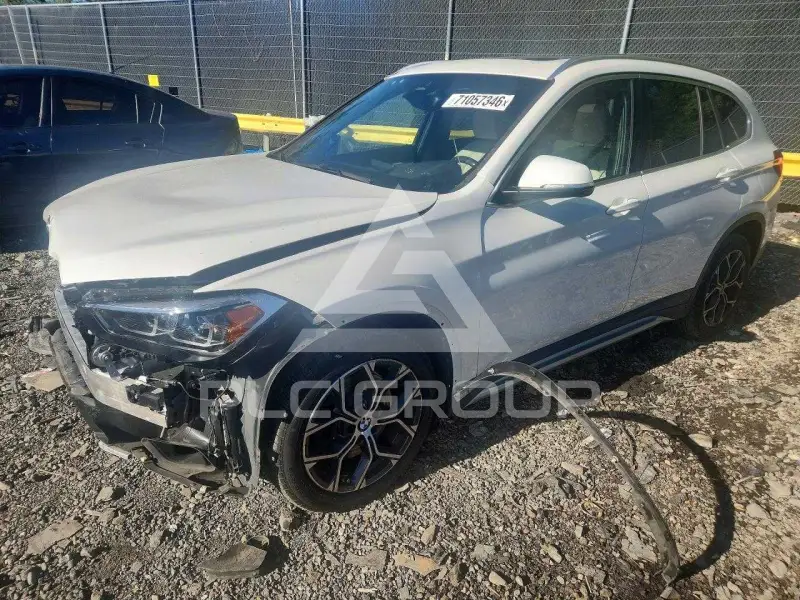 2020 BMW X1 фото