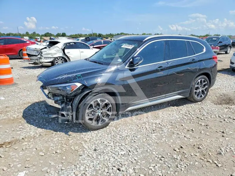 2020 BMW X1 photo
