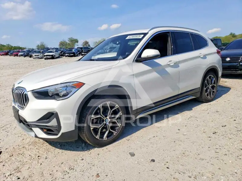 2020 BMW X1 фото