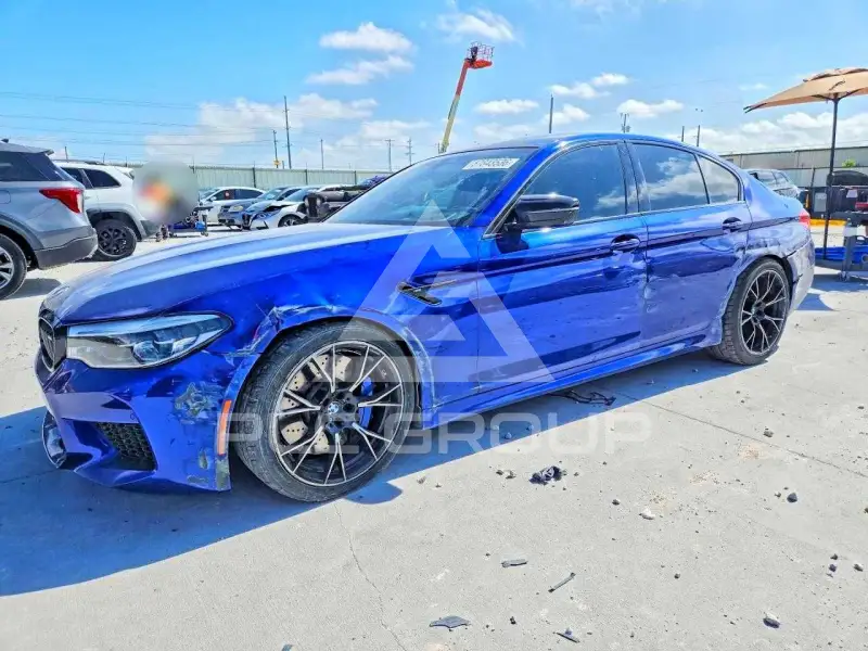 2020 BMW M5 photo