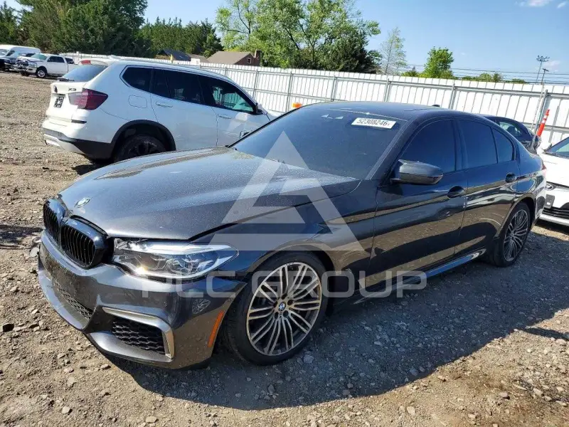 2020 BMW M5 фото