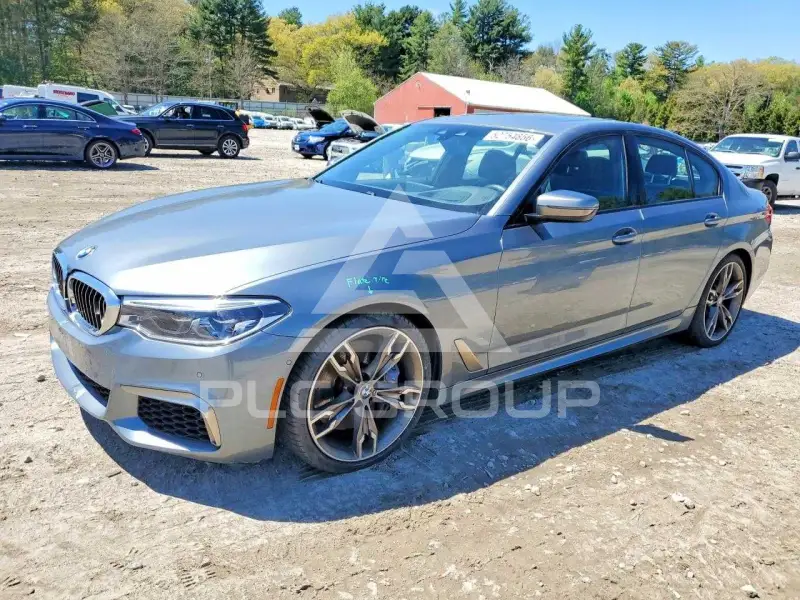 2020 BMW M5 фото